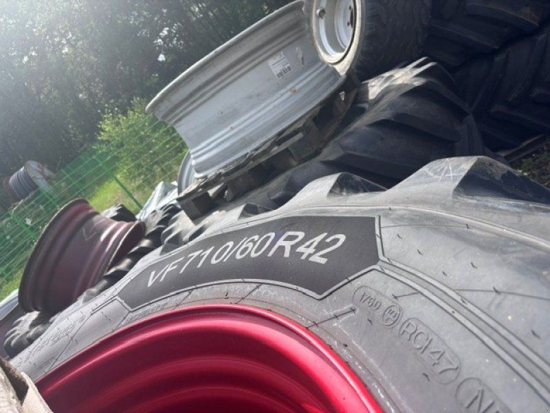 Fendt VF600/60R30 MI u. VF710/60R42