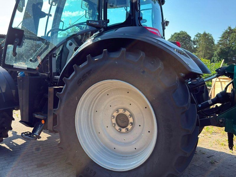 Valtra T215 Direct