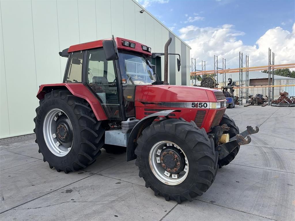 Case IH Maxxum 5150 Plus