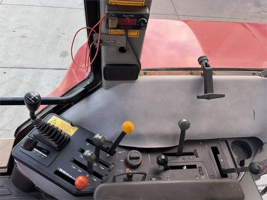 Case IH Maxxum 5150 Plus
