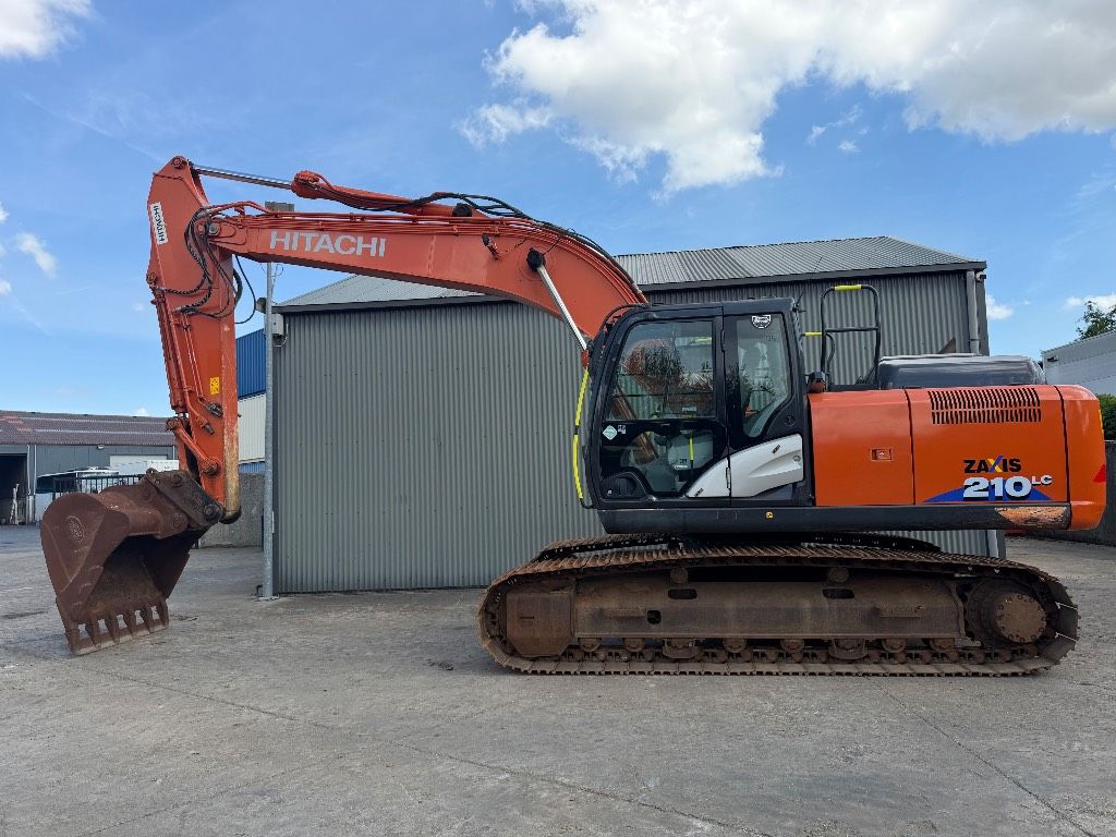 Hitachi ZX 210 LC-6