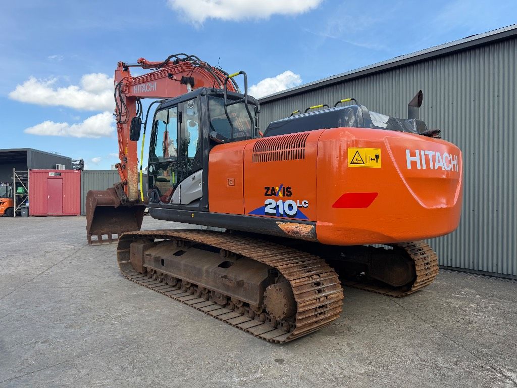 Hitachi ZX 210 LC-6
