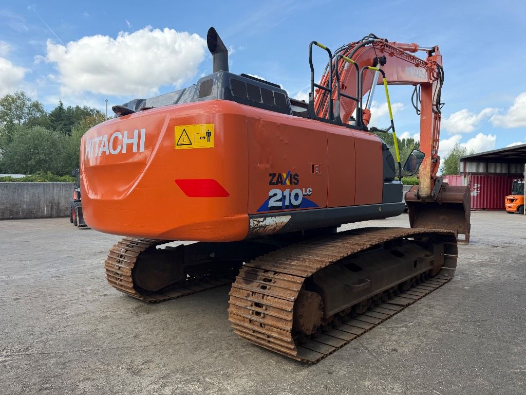 Hitachi ZX 210 LC-6