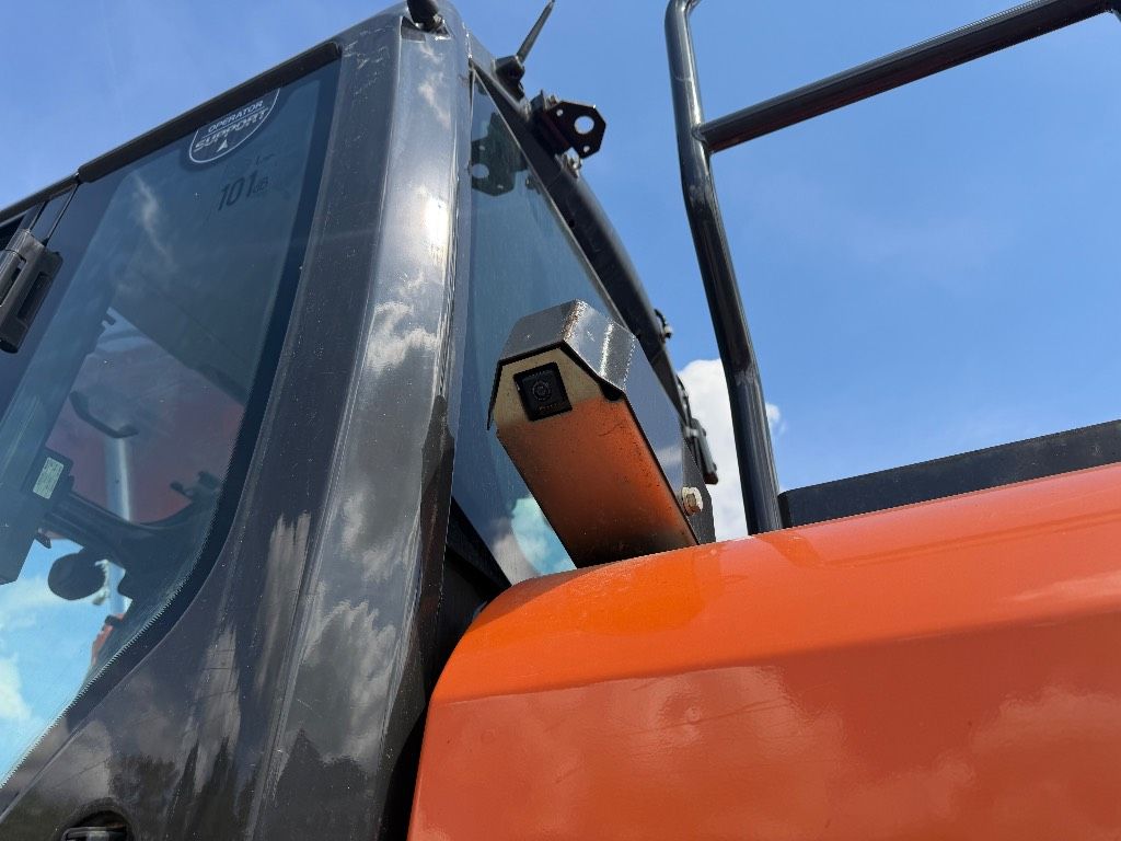 Hitachi ZX 210 LC-6