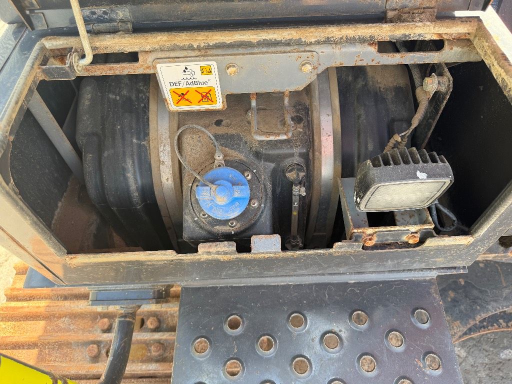 Hitachi ZX 210 LC-6