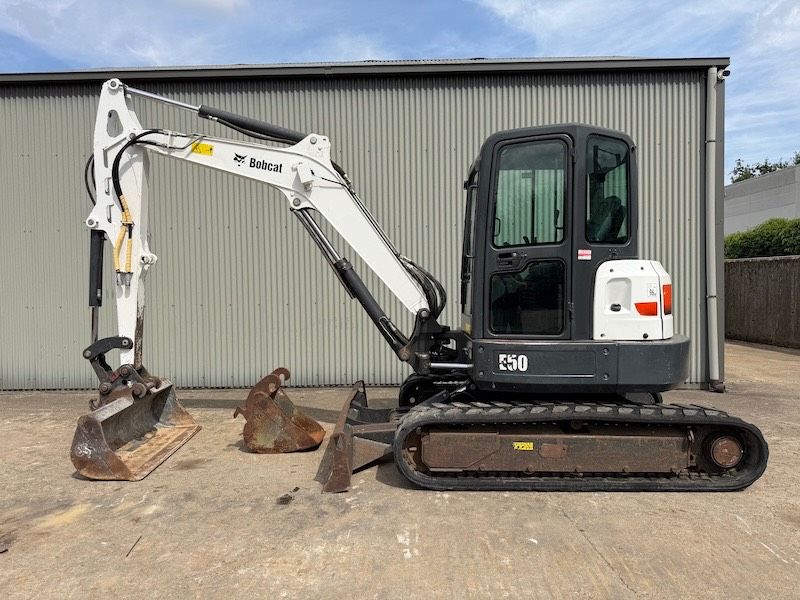 Bobcat E50