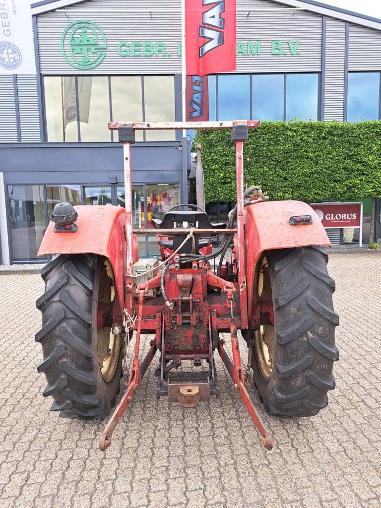 International 624