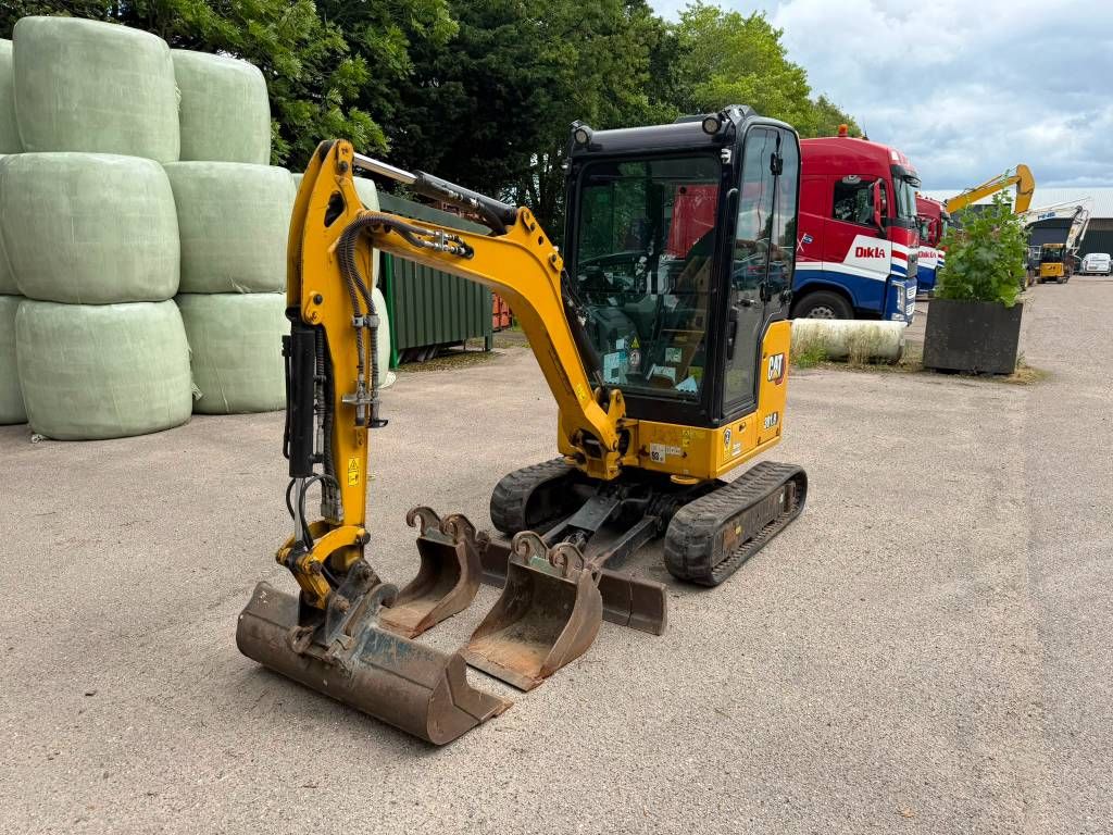 CAT 301.8 - A/C!