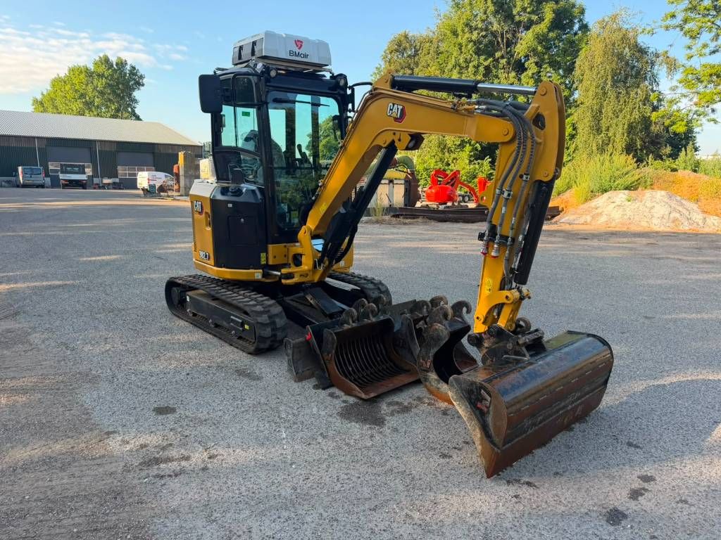 CAT 302.7 CR - pressure cabin!