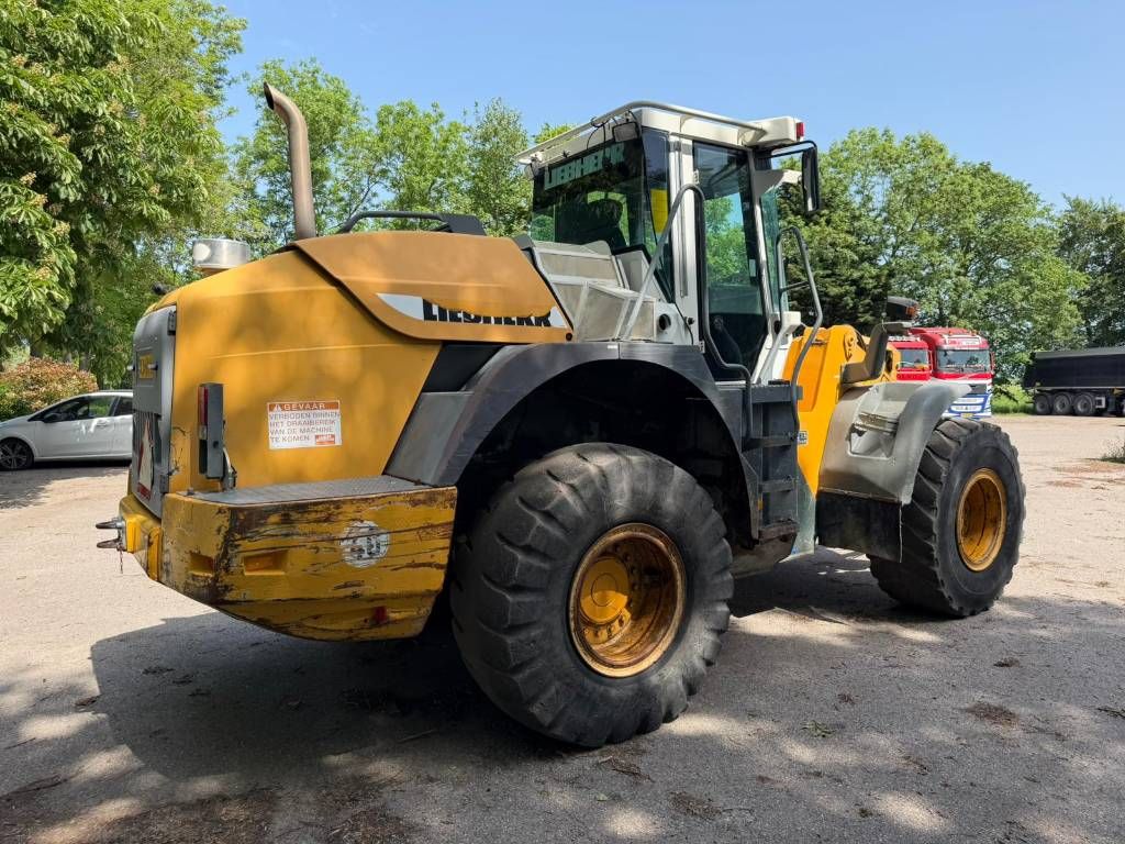 Liebherr L 544