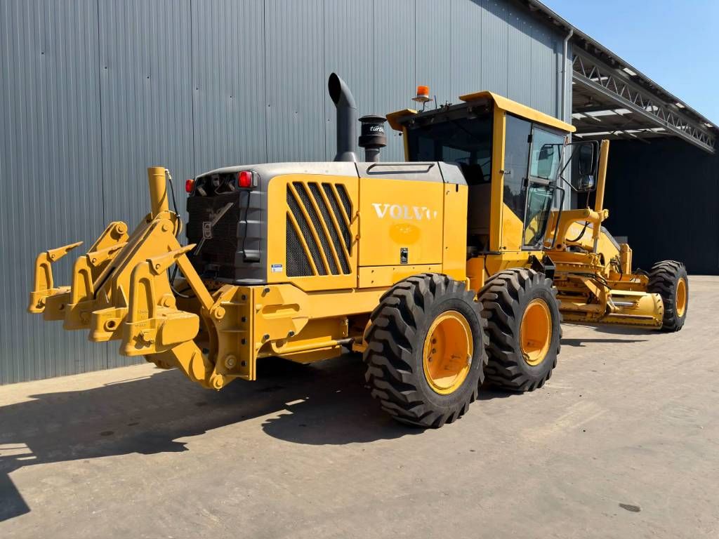 Volvo G946 - AWD
