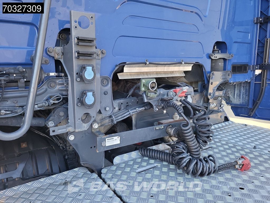 Scania R650 6X4 Retarder Hydraulic Full-Air Leder ACC Navi