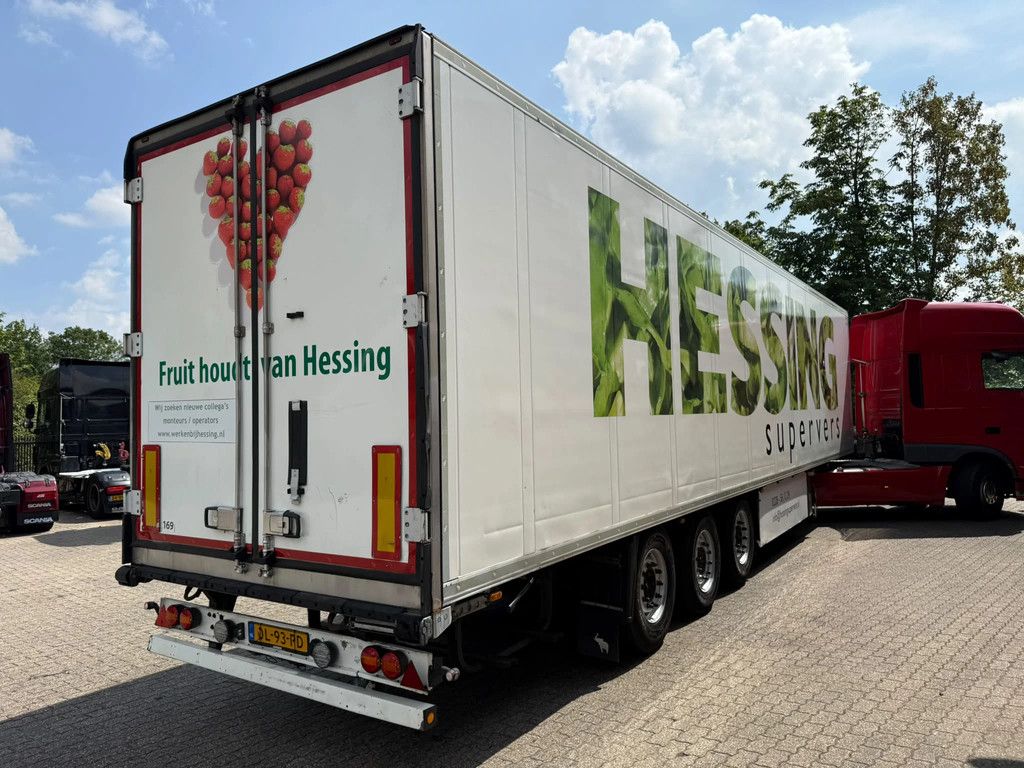 Schmitz Cargobull N/A Carrier Vector 1550 D+E 2X Liftas 250B 265H APK/TUV 04-2027