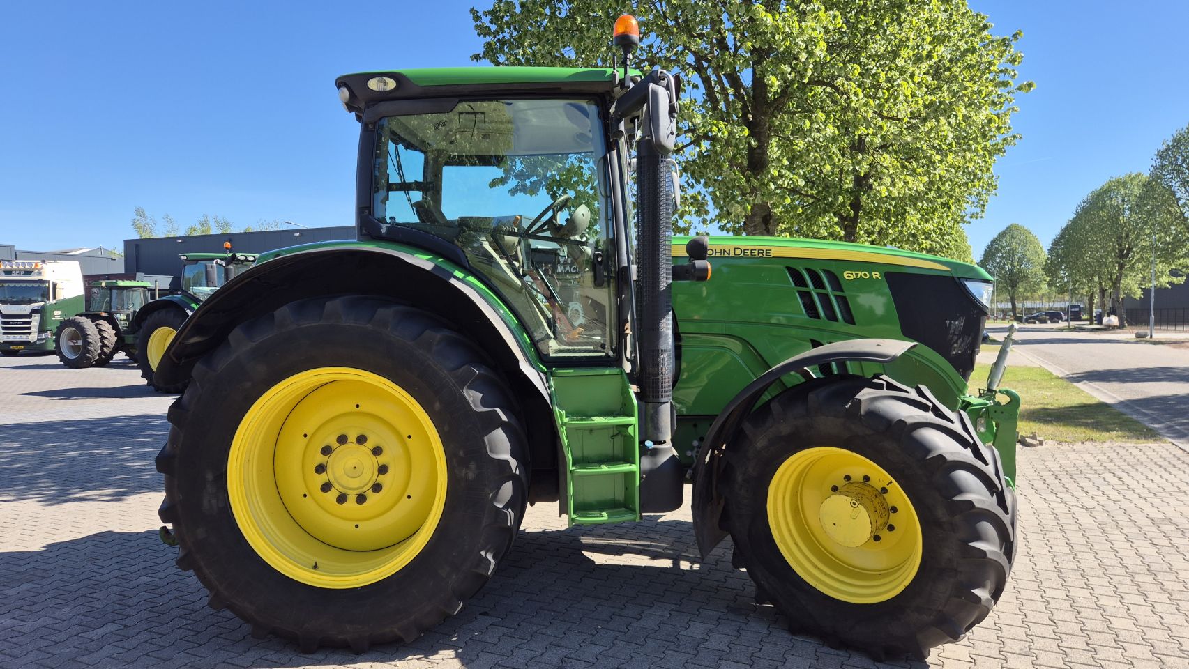 JOHN DEERE 6170R AP 50Kmh. Lucht en Fronthef