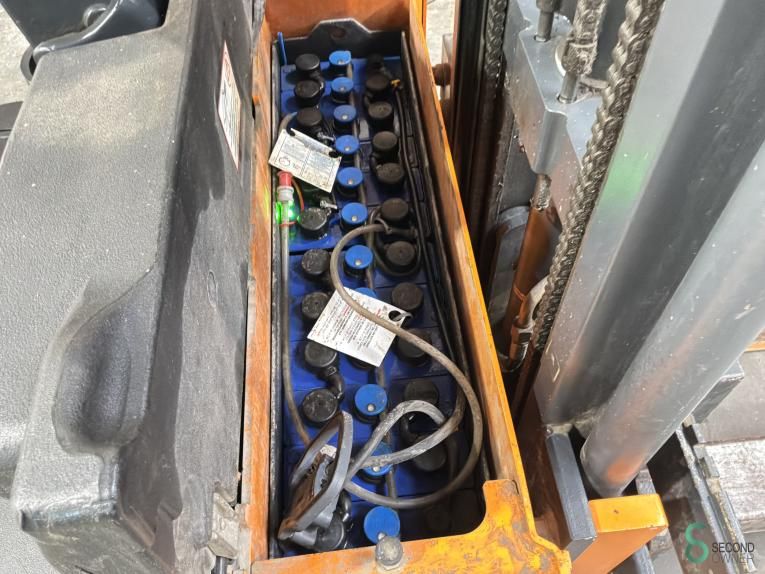Stapler Elektrisch Still EGV-S14 2004 Triplex