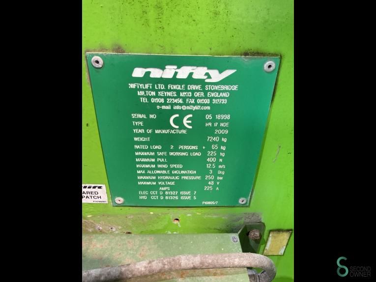 Articulated boom lift Nifty Lift HR17 NDE 2009