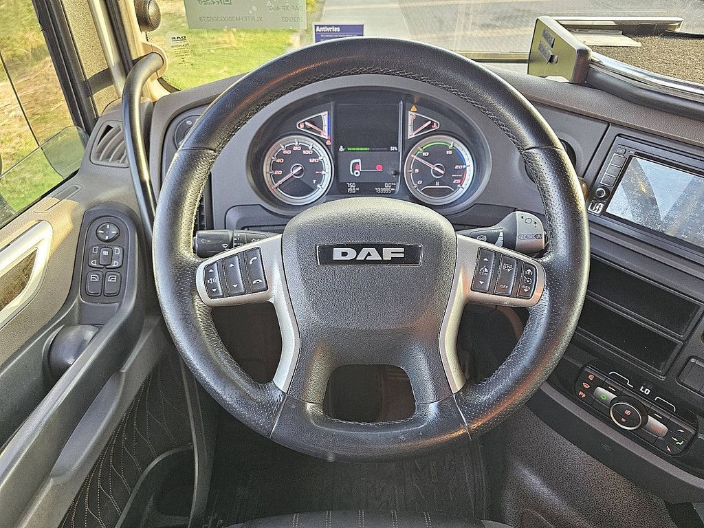 DAF XF 480 ssc intarder skirts