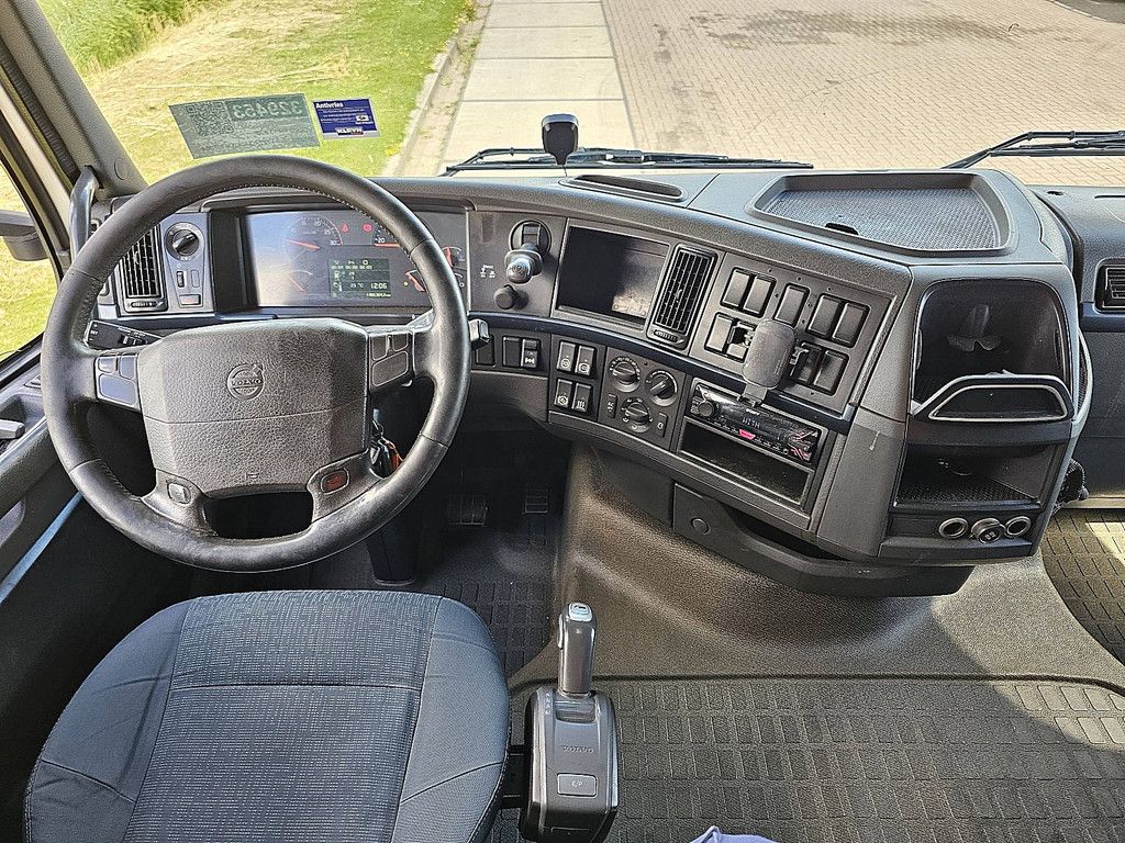 VOLVO FH 13.420 globe xl
