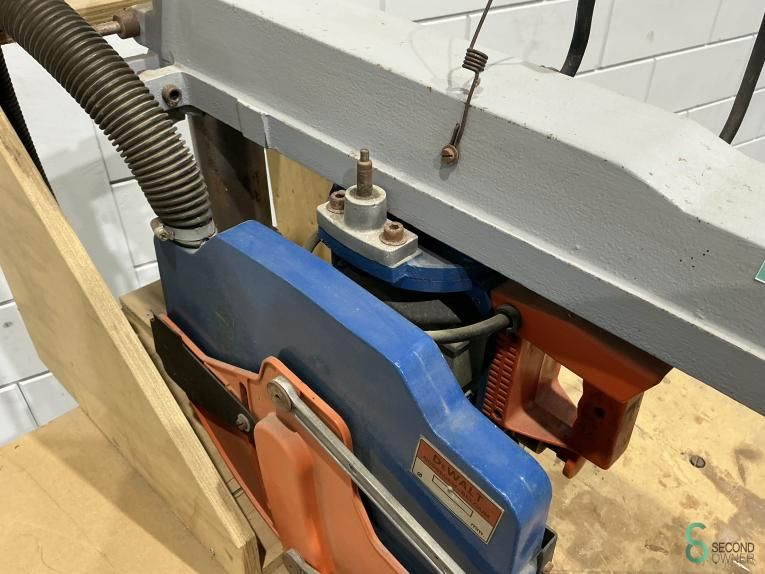 Radial arm saws Dewalt 1370 1984
