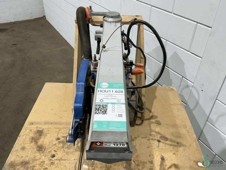Radial arm saws Dewalt 1370 1984