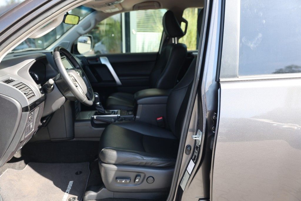Toyota Landcruiser 150 2.8 D-4D 5DRS CHALLENGER A/T VAN