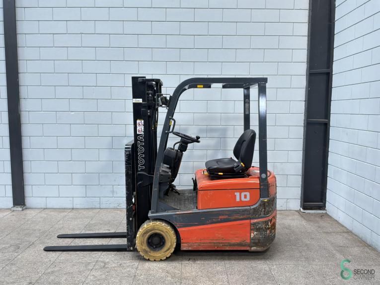 Gabelstapler Elektrisch Toyota FBESF10 2000