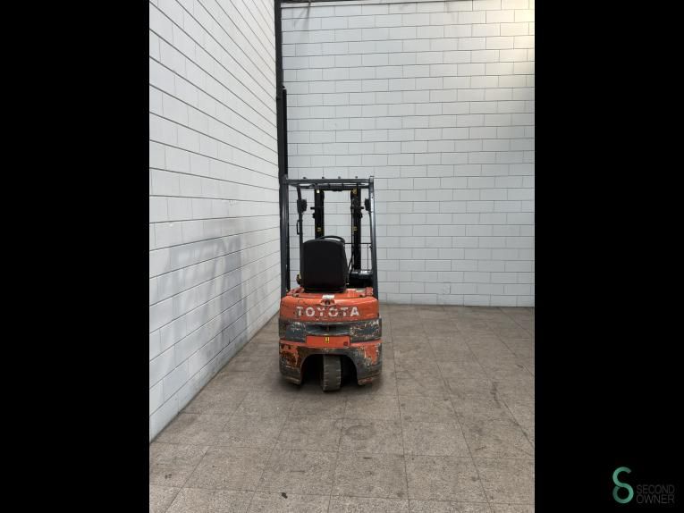 Gabelstapler Elektrisch Toyota FBESF10 2000