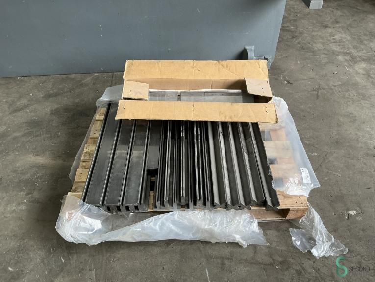 Press brakes HACO PPM 36100, 3600mm x 100t 2011