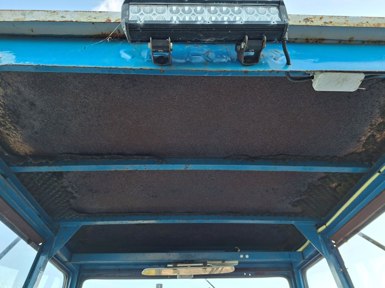Ford 4000 met cabine