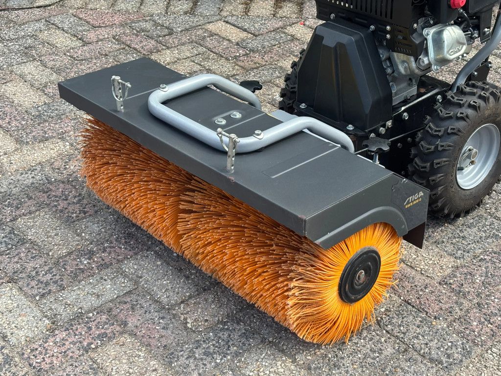 Stiga SWS800 veegmachine 80cm gebruikte rolbezem sws