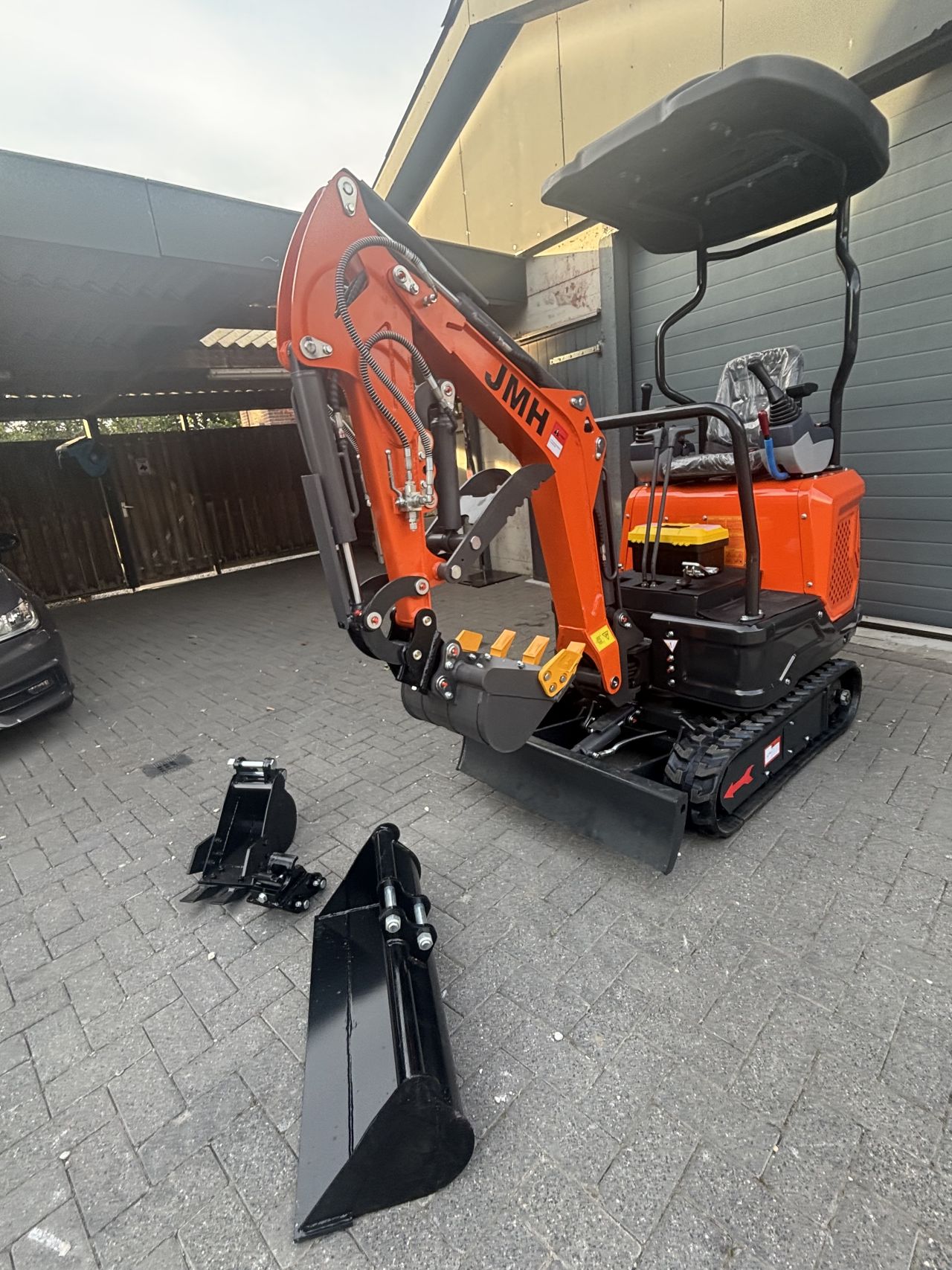Minigraver JMH 1200 kg graafmachine