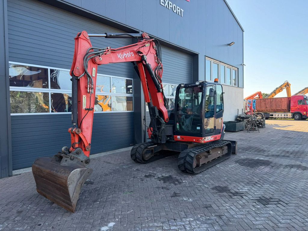 Kubota KX080-4