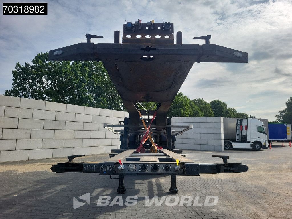 Kässbohrer 40ft