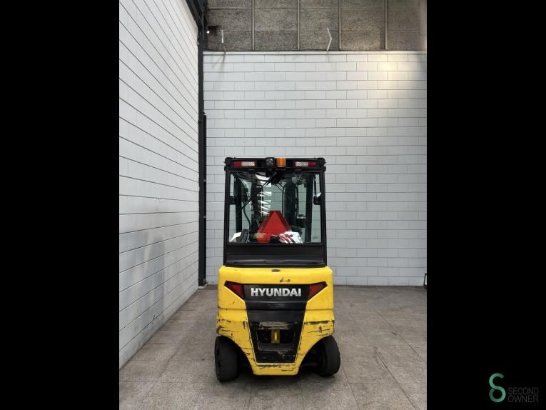 Forklifts Electric Hyundai 25BH 9 2016 Triplex