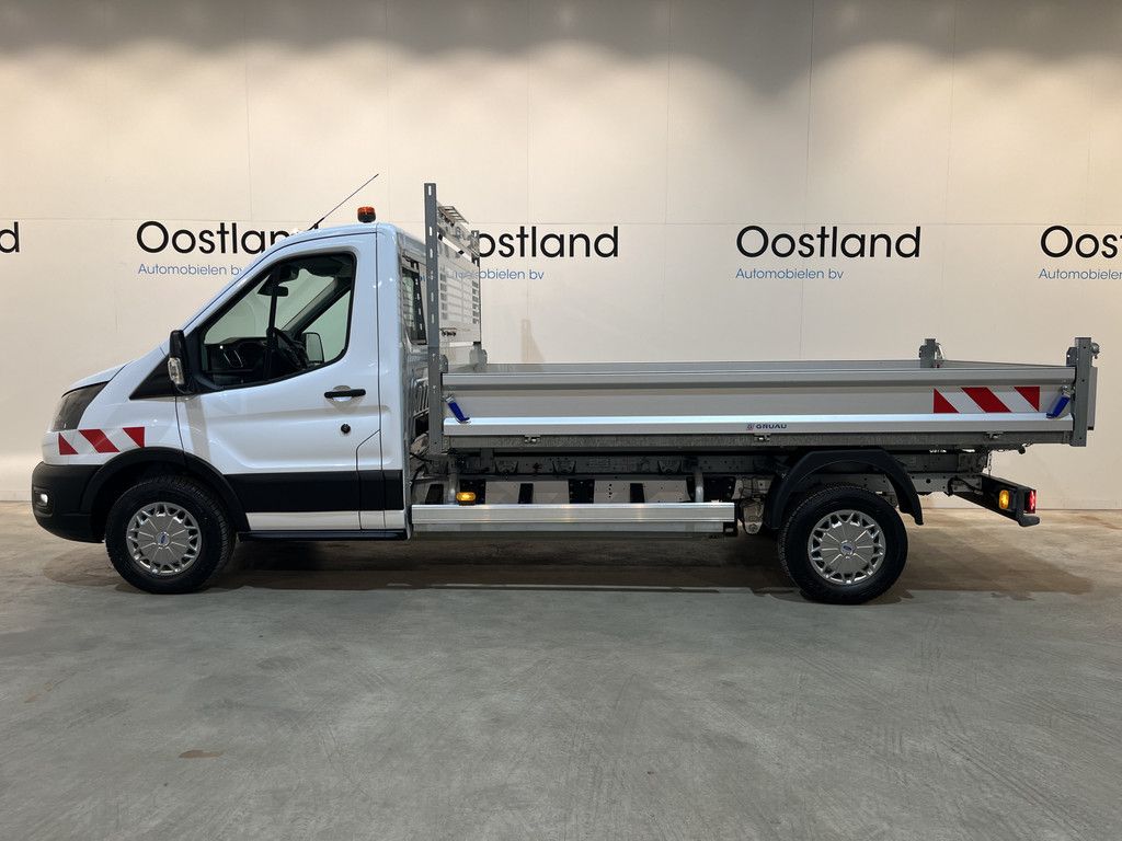 Ford E-Transit 350 L3H1 Trend 68 kWh RWD Kipper / Tipper / 100% Elektrisch / Airco / Cruise Control / Camera / CarPlay / Navigatie / 3-Zits / 1.450 KM !! RIJKLAAR !!
