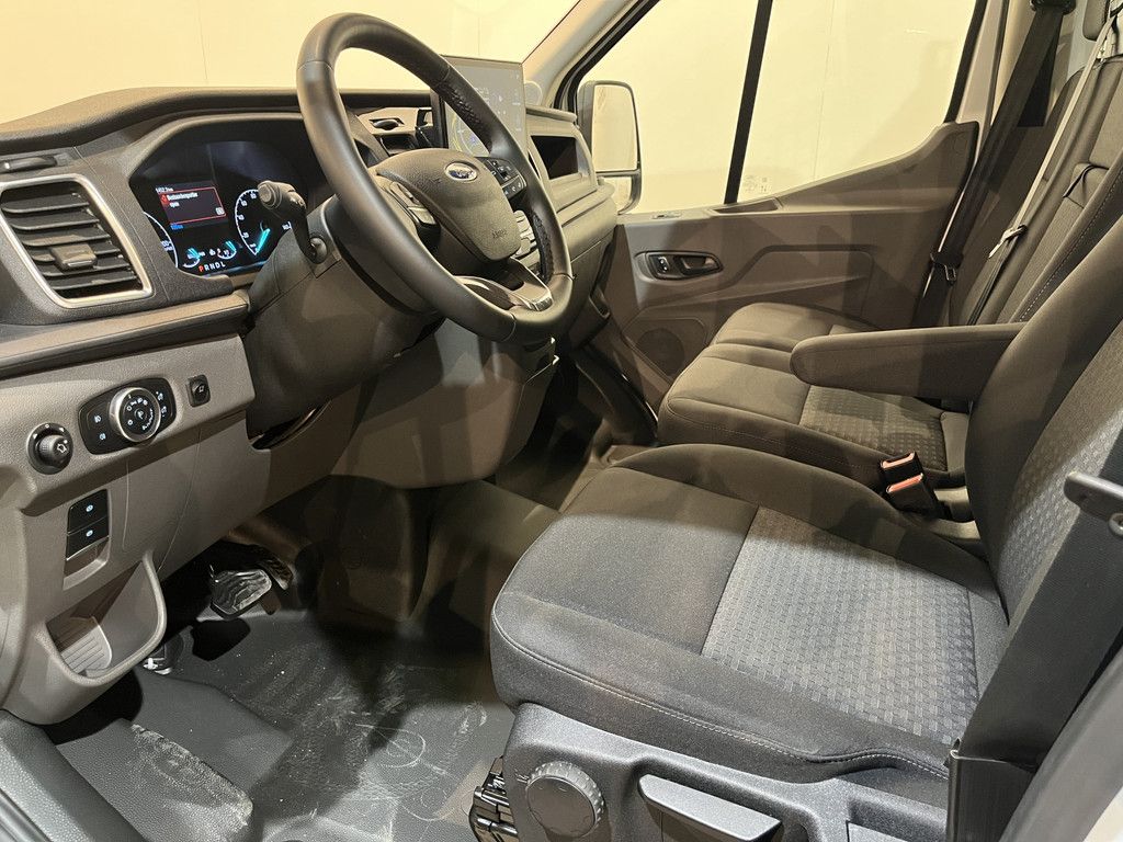 Ford E-Transit 350 L3H1 Trend 68 kWh RWD Kipper / Tipper / 100% Elektrisch / Airco / Cruise Control / Camera / CarPlay / Navigatie / 3-Zits / 1.450 KM !! RIJKLAAR !!