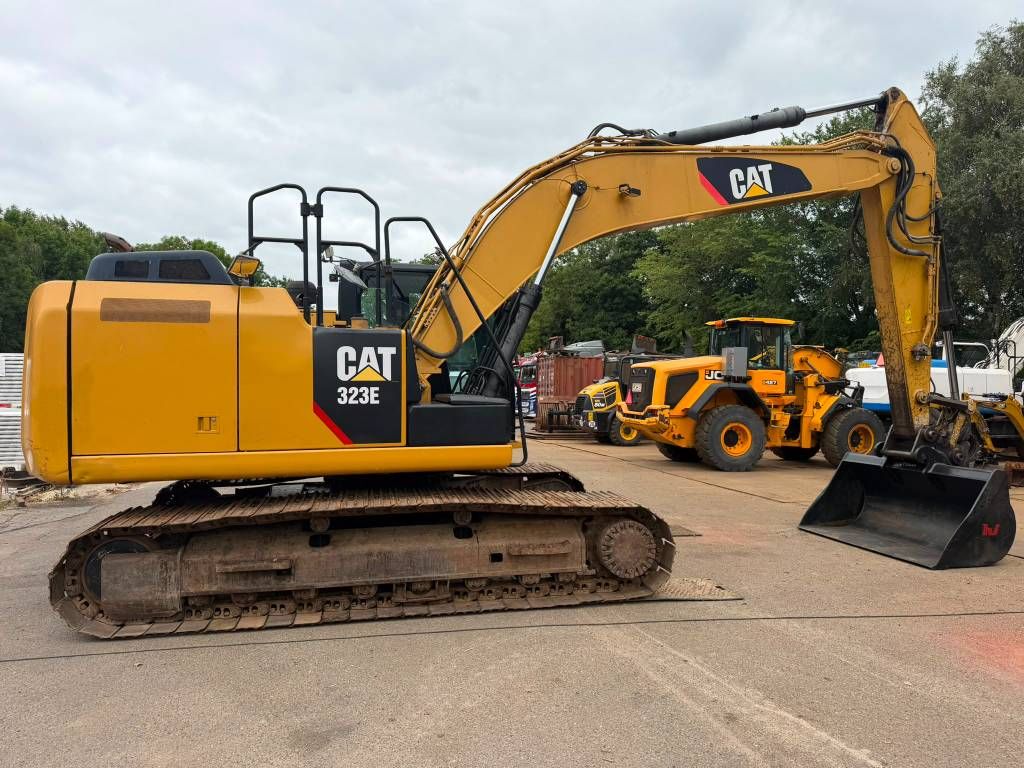 CAT 323 EL