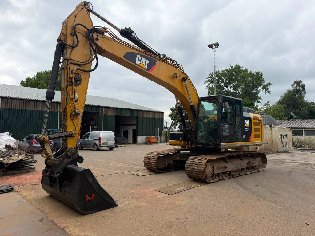 CAT 323 EL