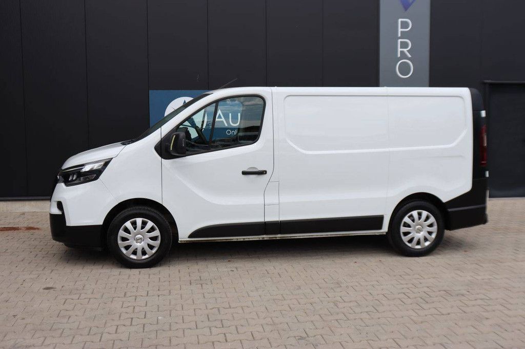 Nissan Primastar Diesel Van