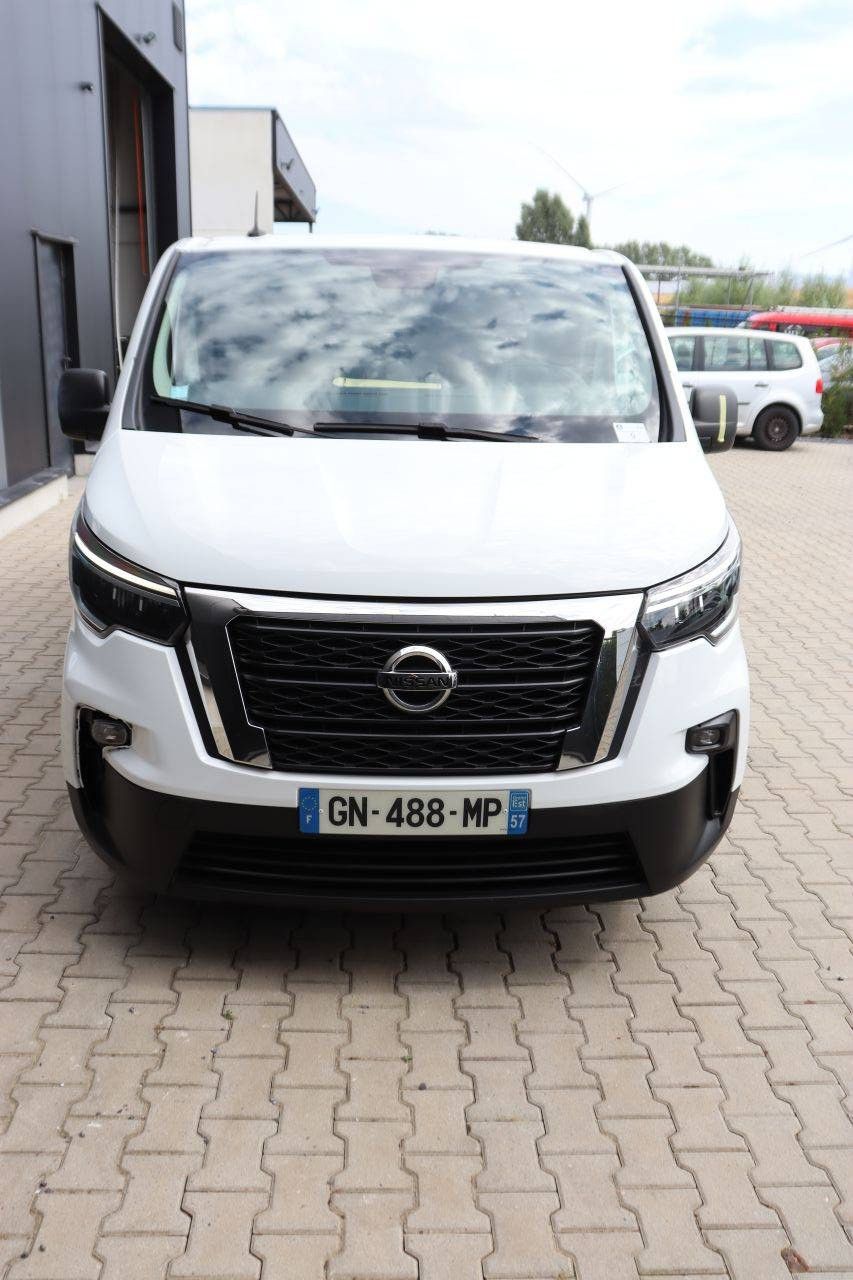 Nissan Primastar Diesel Van