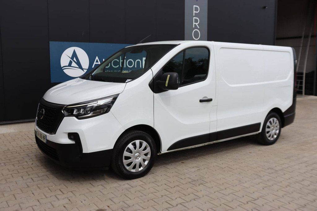 Nissan Primastar Diesel Van