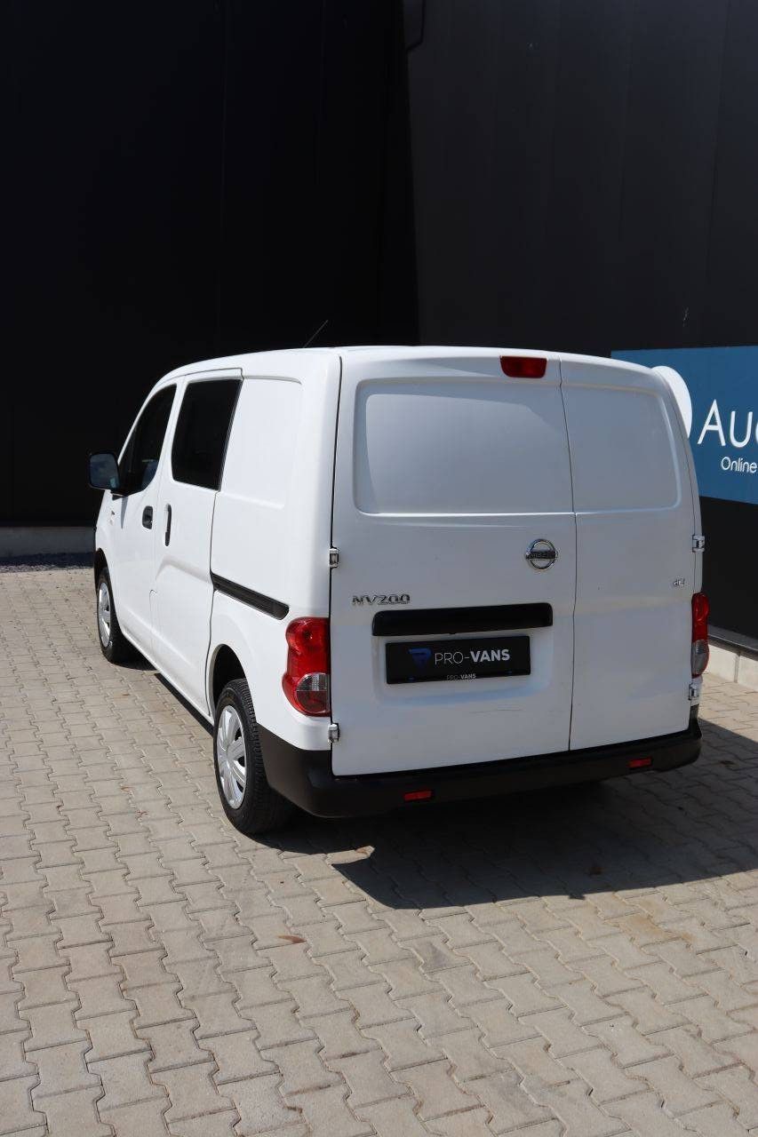 Nissan NV200 Diesel 90 PS Van 2013
