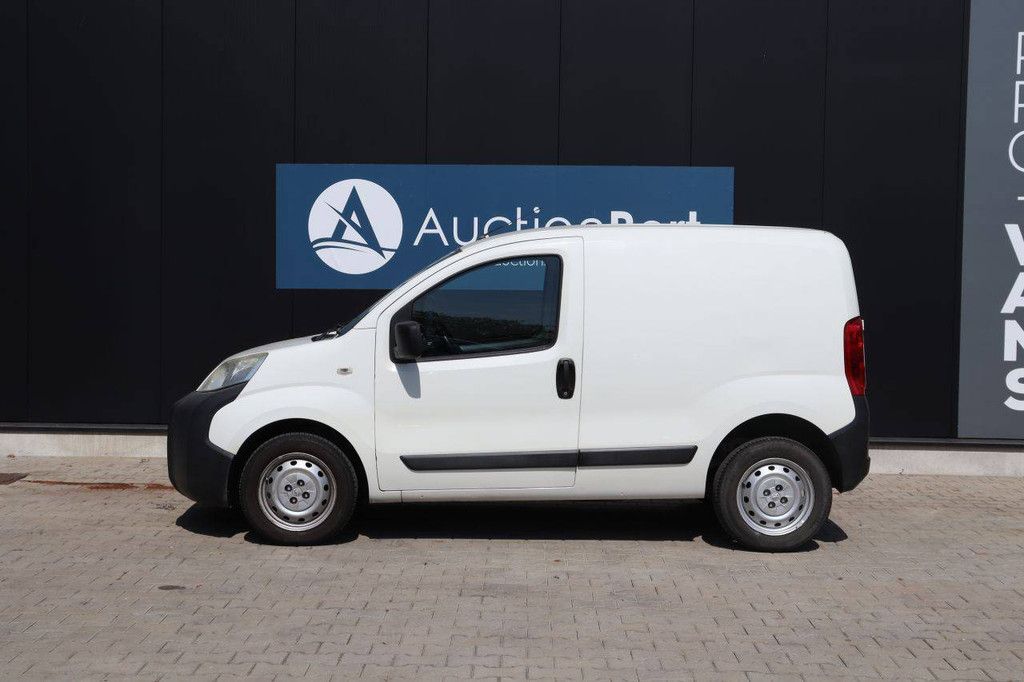 Bestelwagen Peugeot Bipper Benzine 73pk 2010