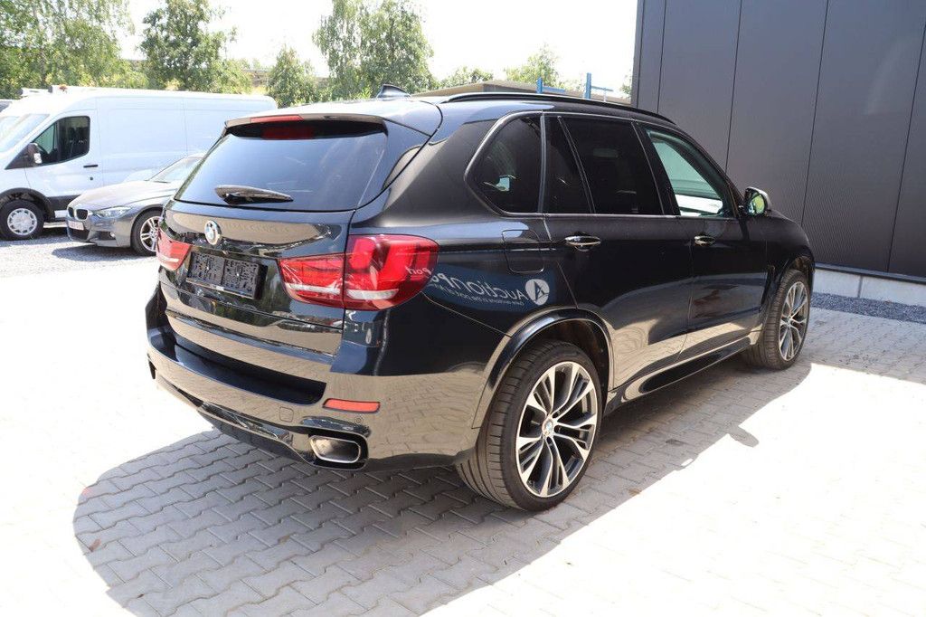 SUV BMW X5 M50d Diesel 381 PS 2014