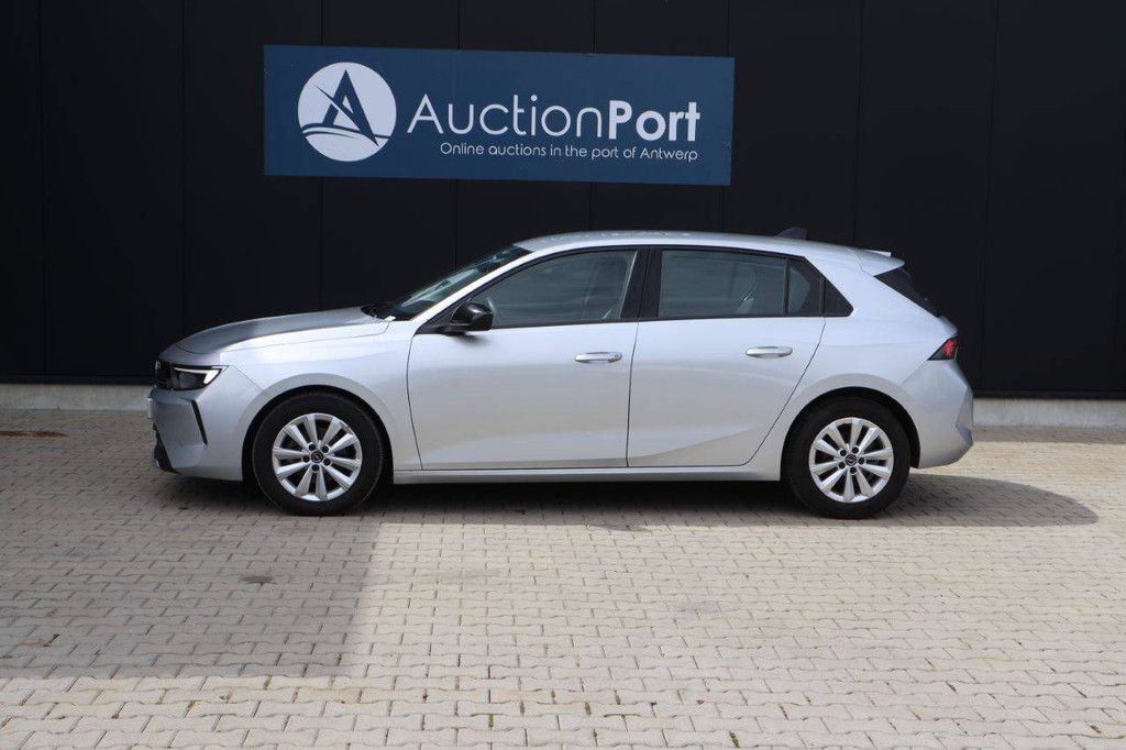 Pkw Opel Astra Benzin 110 PS 2023