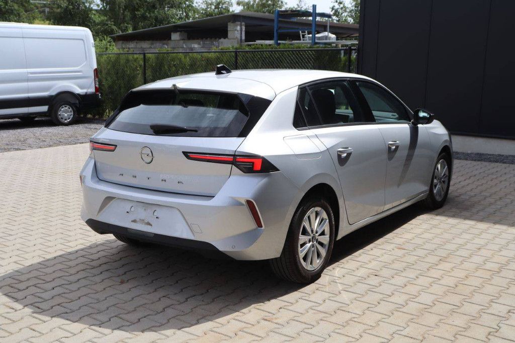 Pkw Opel Astra Benzin 110 PS 2023
