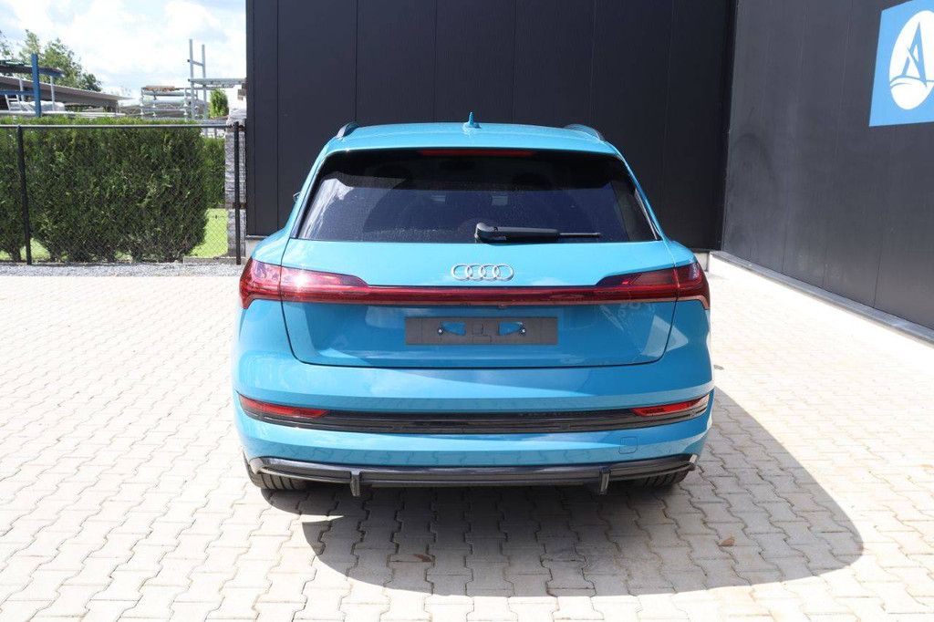 Audi S Line e-tron Elektro-Pkw, 313 PS, Baujahr 2021