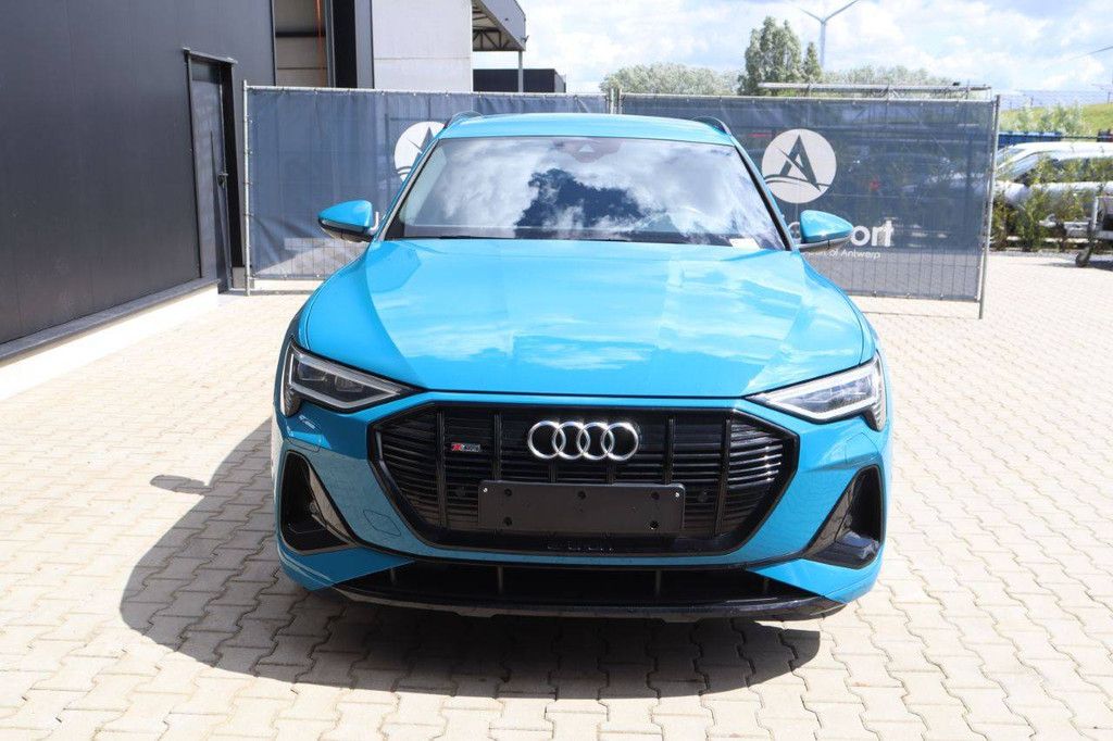 Audi S Line e-tron Elektro-Pkw, 313 PS, Baujahr 2021