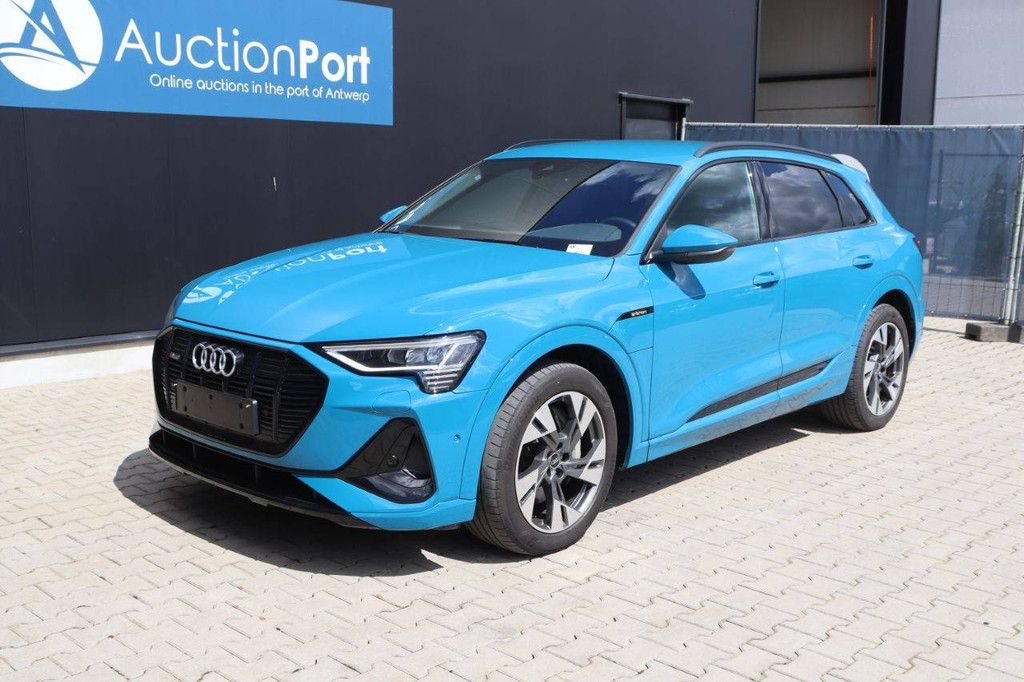 Audi S Line e-tron Elektro-Pkw, 313 PS, Baujahr 2021