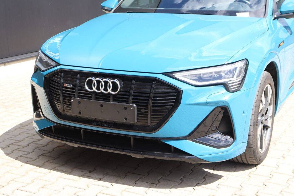 Audi S Line e-tron Elektro-Pkw, 313 PS, Baujahr 2021